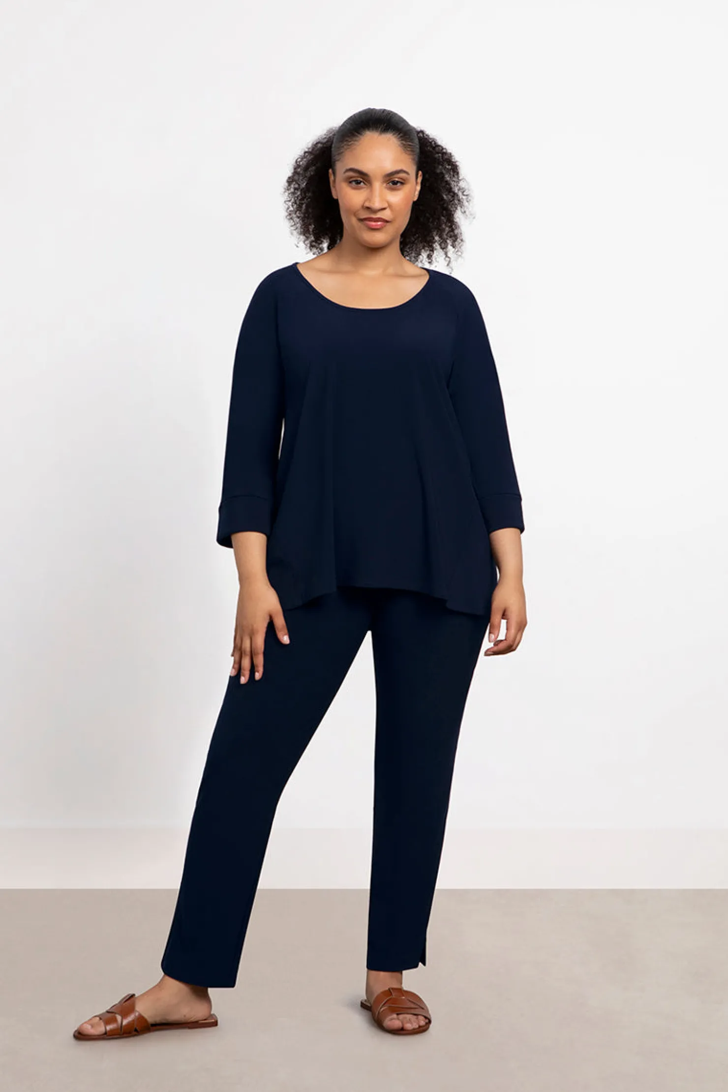 Sympli Tops>Angle Seam Raglan Top Navy