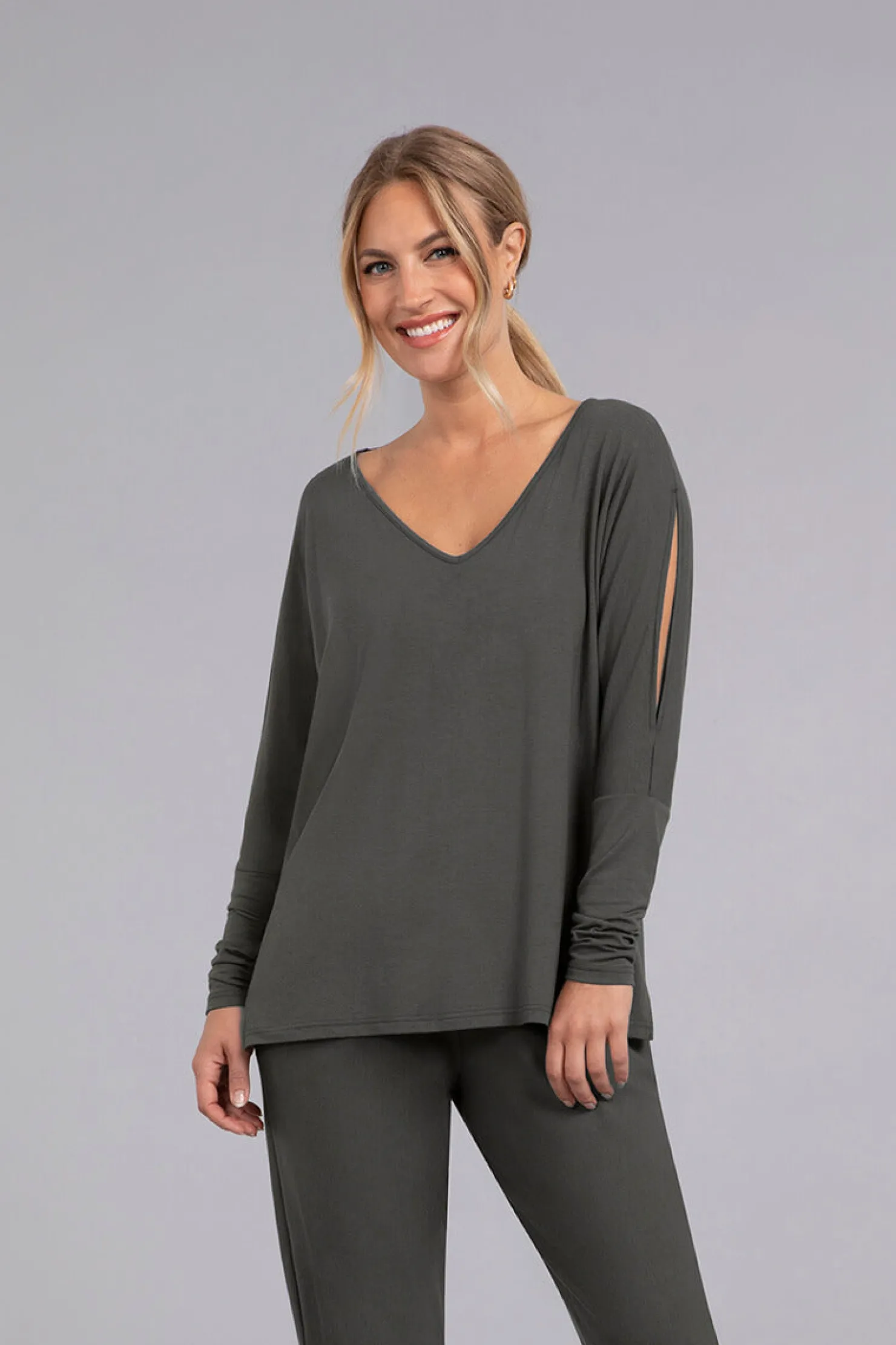 Sympli Tops>Bamboo Cotton V-Neck Slit Sleeve Top Raven