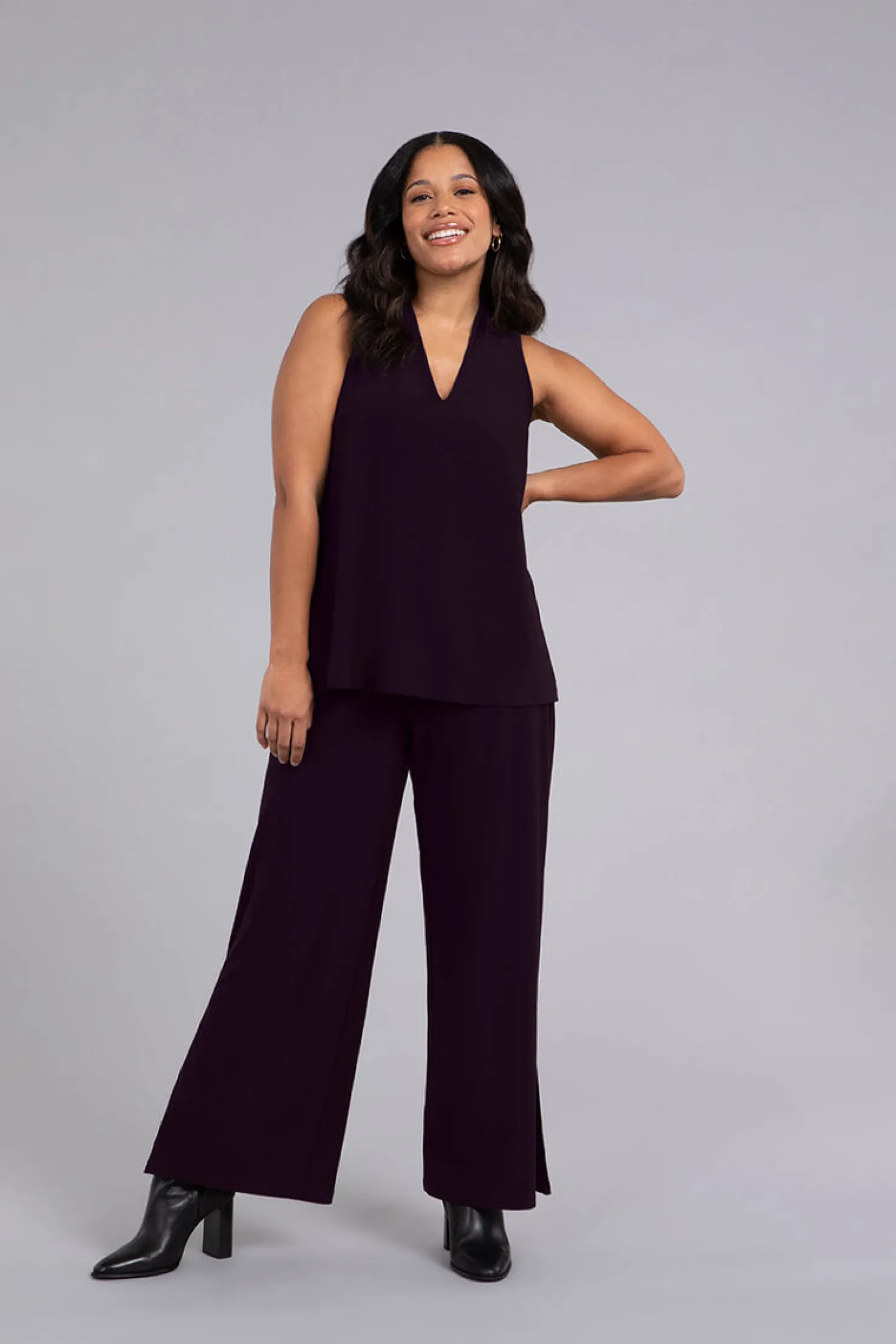 Sympli Tops>Deep V Trapeze Tank Currant