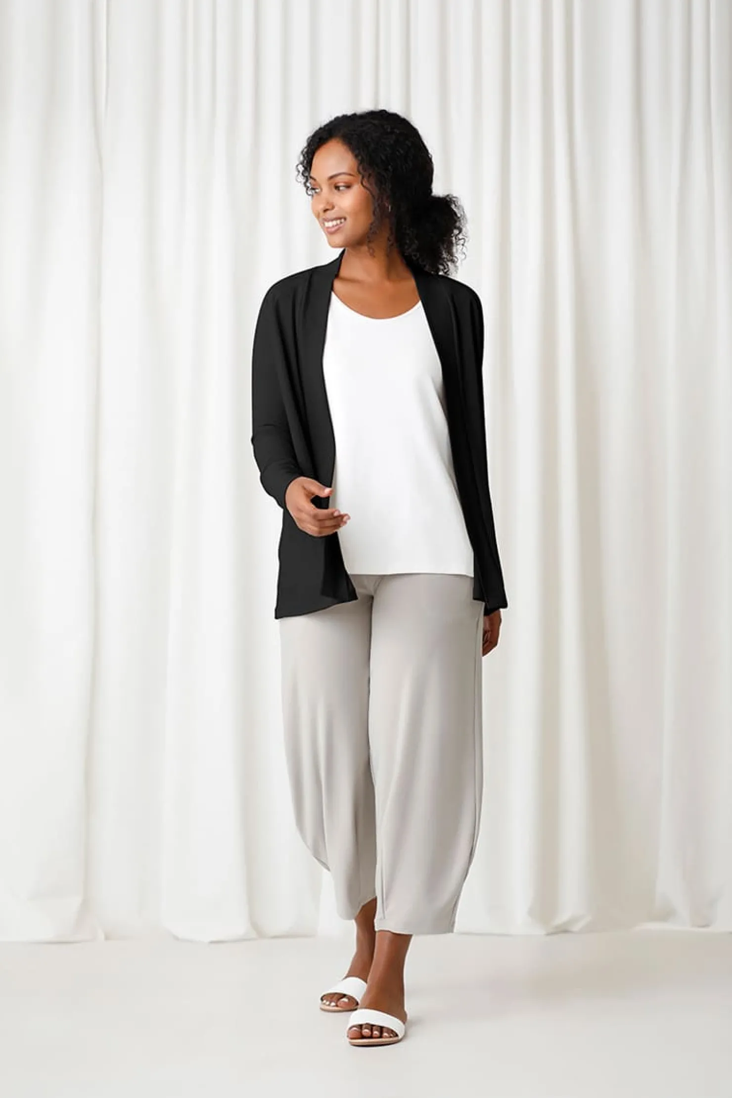Sympli Sweaters & Cardigans>Everyday Cardigan Black