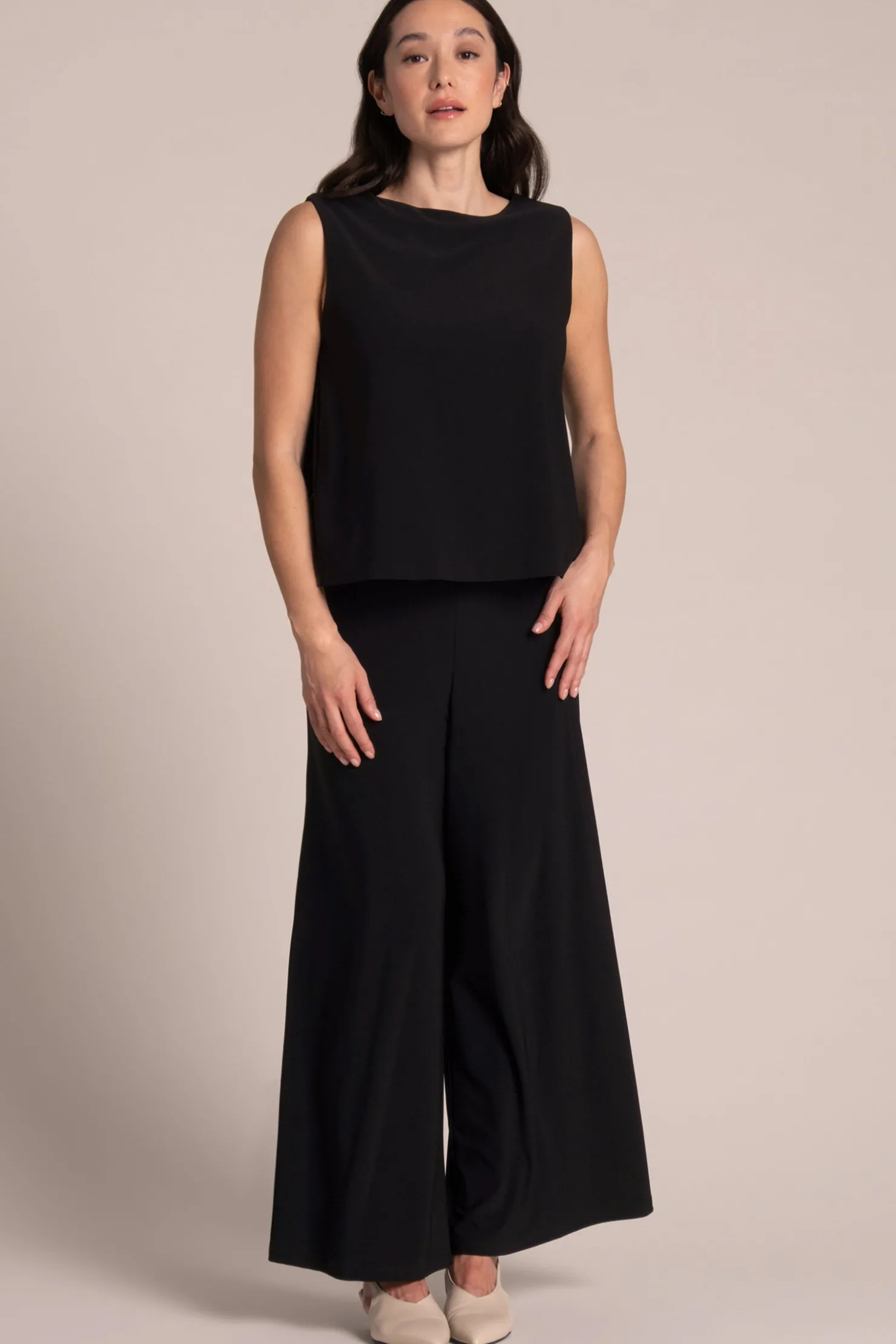 Sympli Tops>Flared Shell Black
