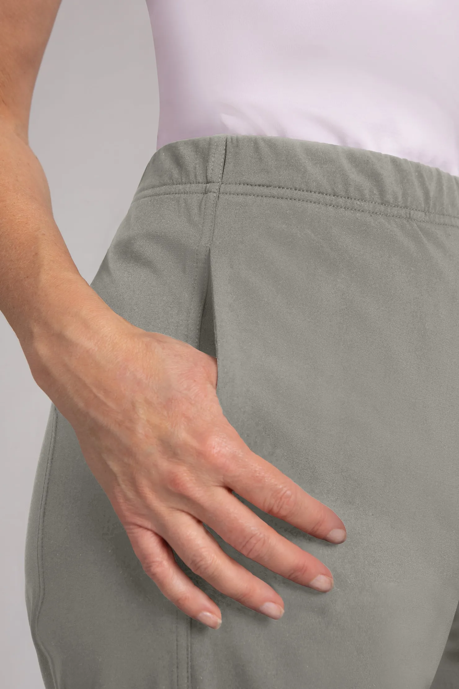 Sympli Bottoms>Fleece Back Jersey Half Cuff Jogger Pant Taupe