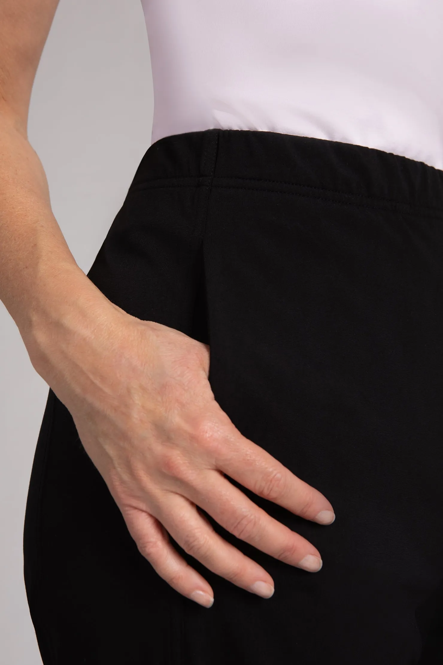 Sympli Bottoms>Fleece Back Jersey Half Cuff Jogger Pant Black