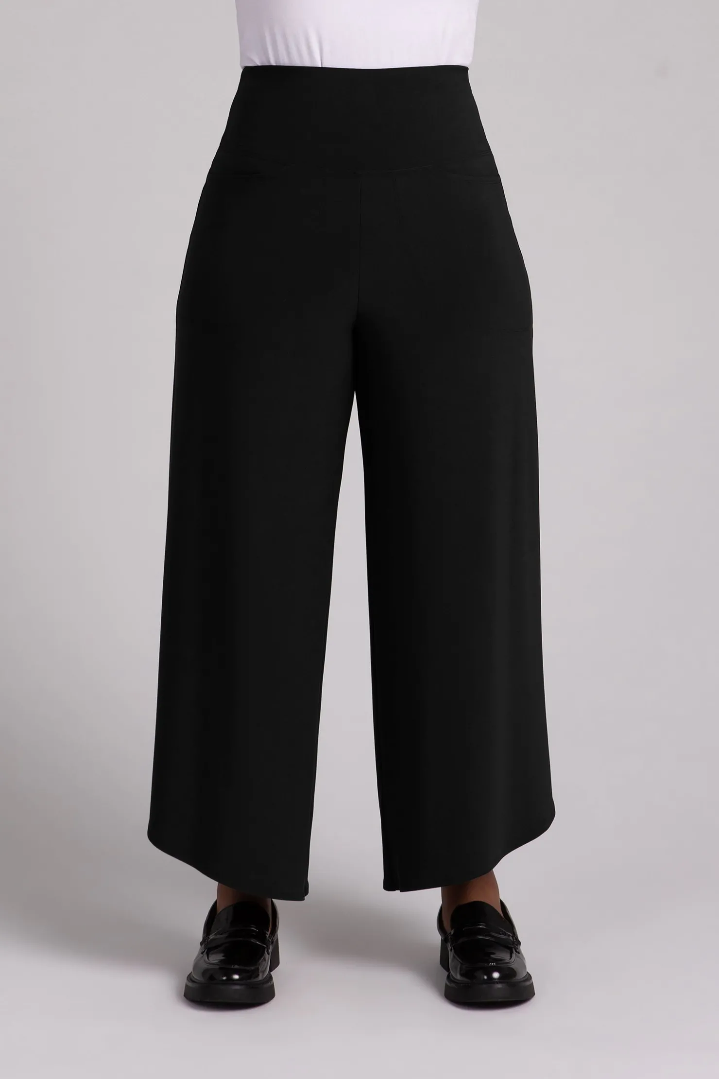 Sympli Bottoms>J-Hook Full Leg Pant Black