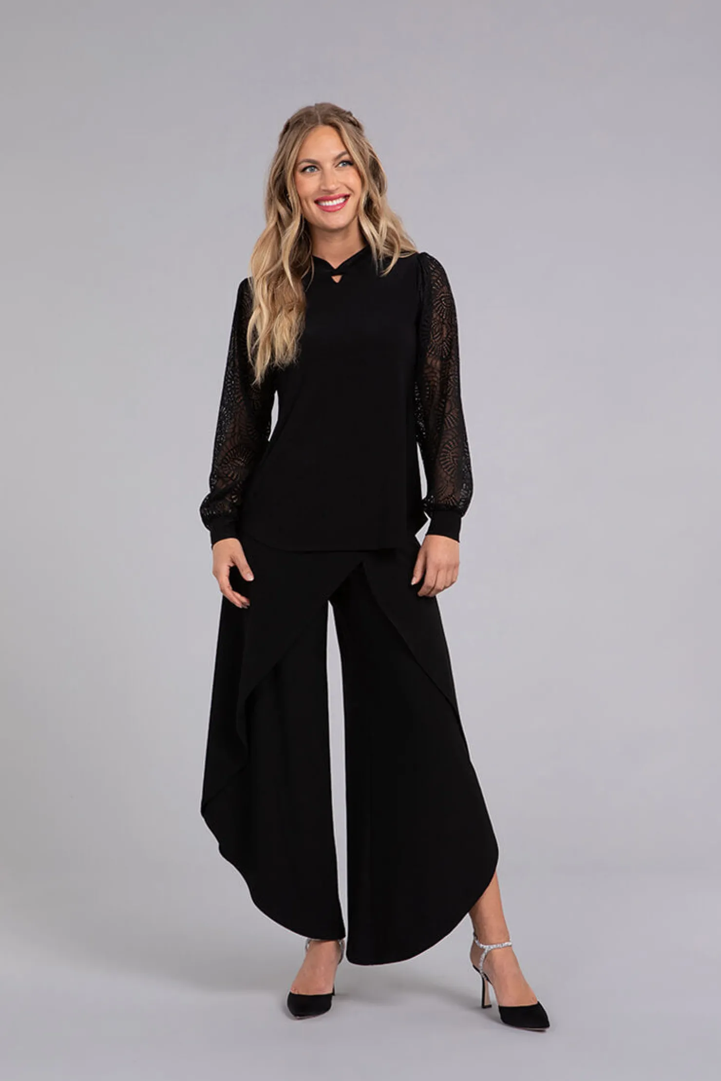 Sympli Tops>Mix Lace Twist Neck Top Black