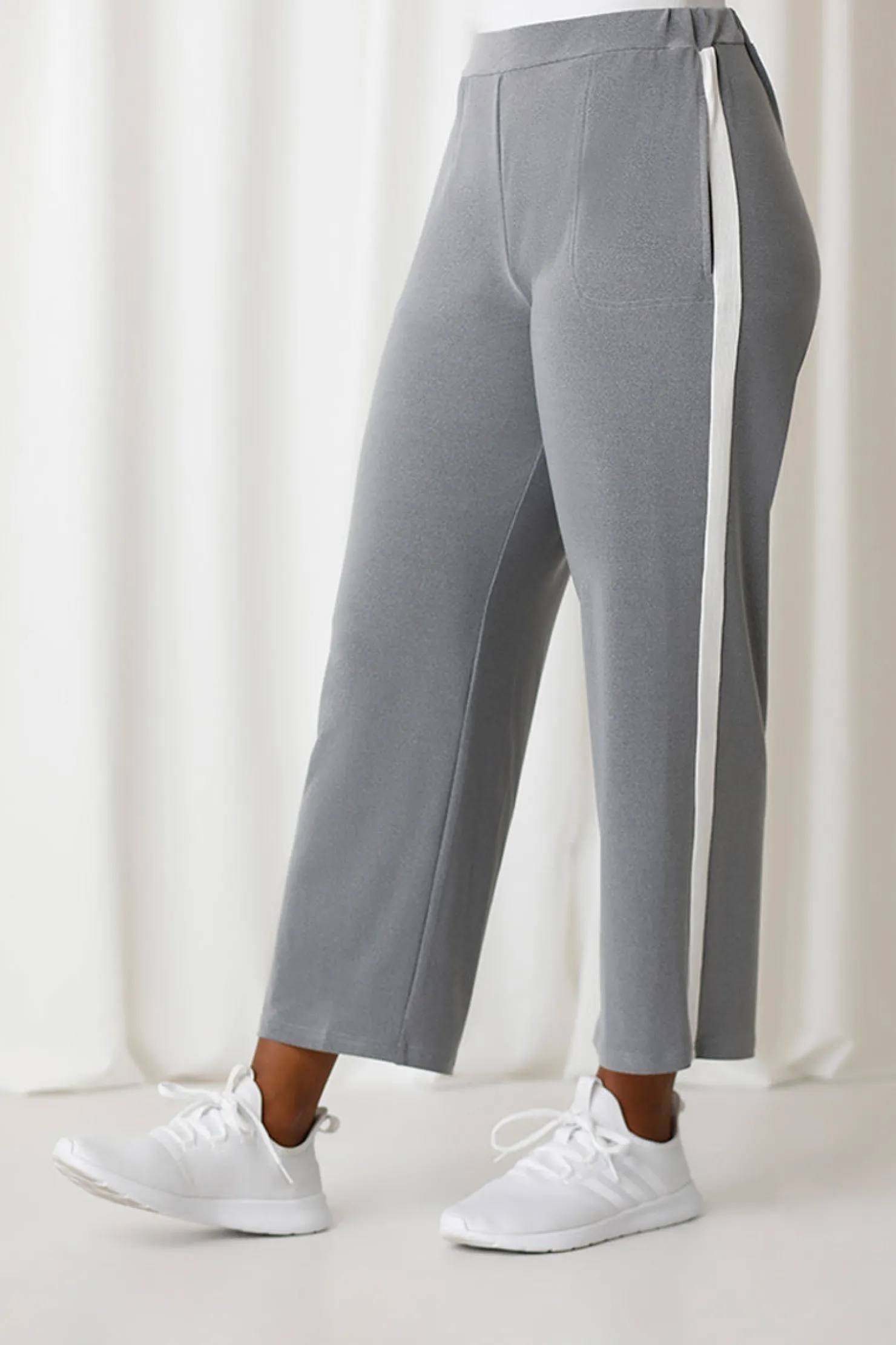 Sympli Bottoms>Motion Wide Leg Crop MelangeSilver/Wht