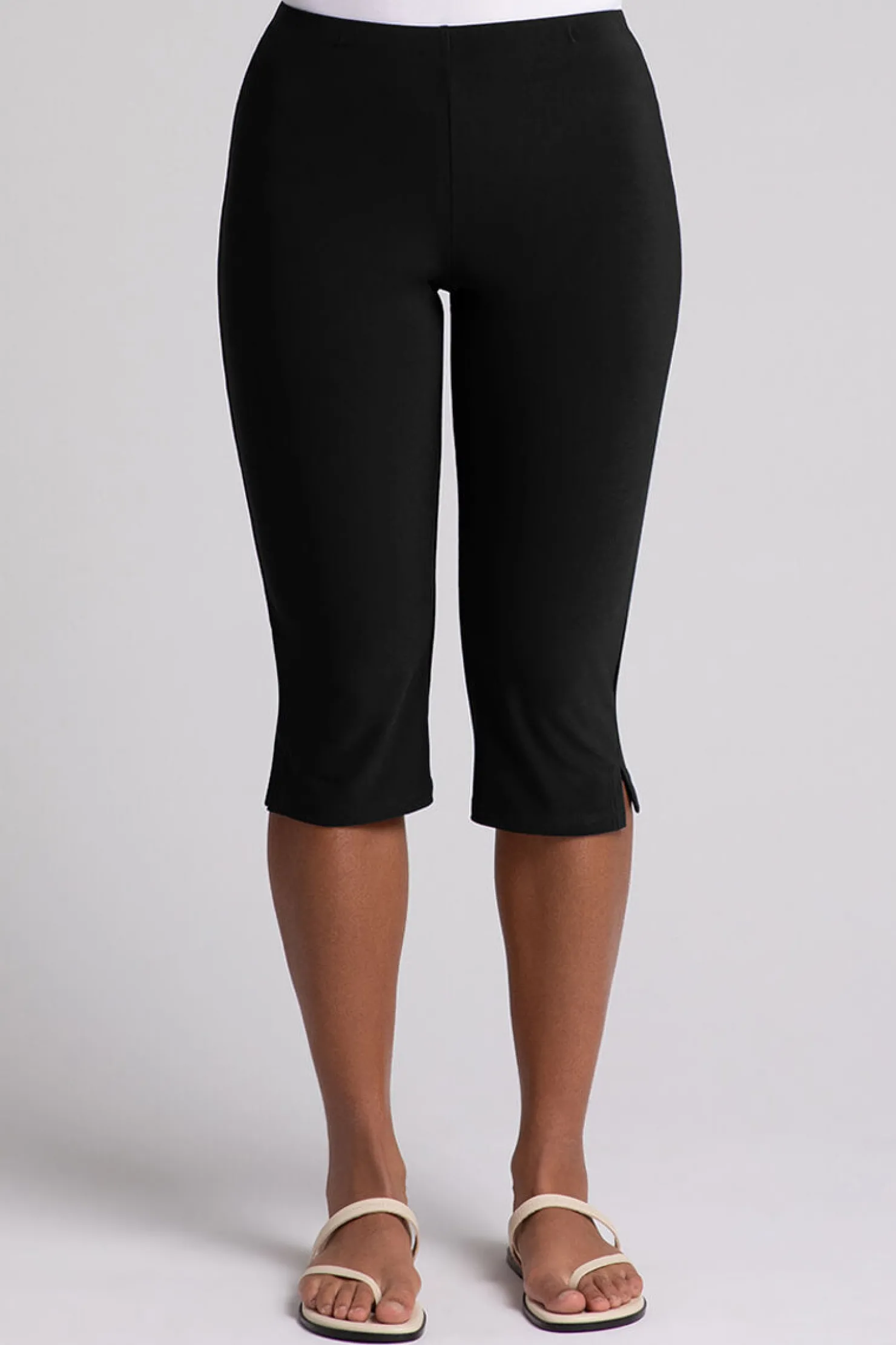 Sympli Bottoms>Narrow Capri Black