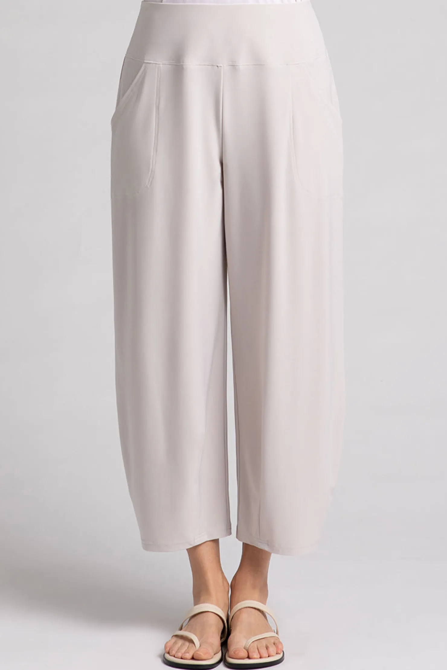 Sympli Bottoms>Narrow Lantern Pant Cashew