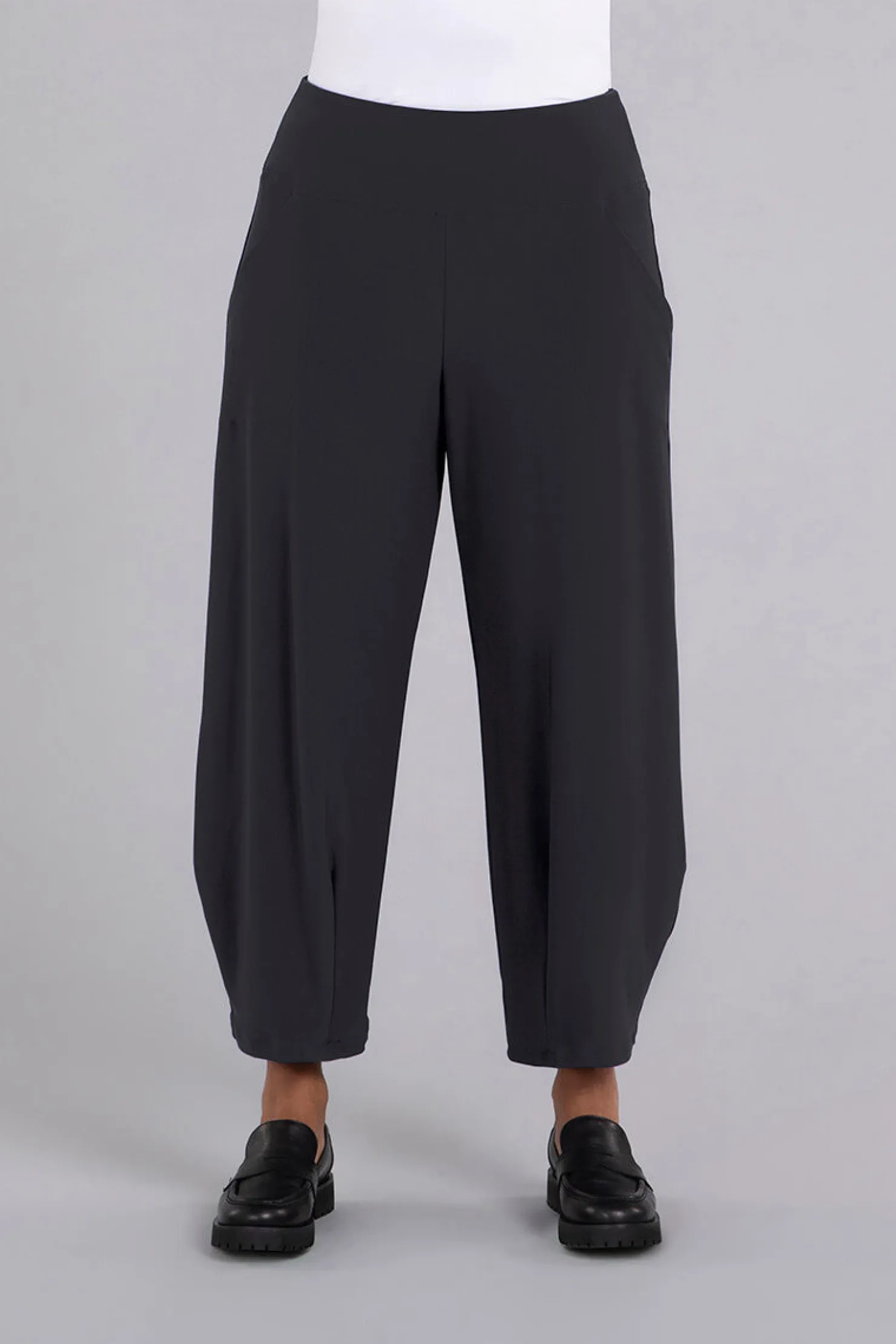 Sympli Bottoms>Narrow Lantern Pant Graphite