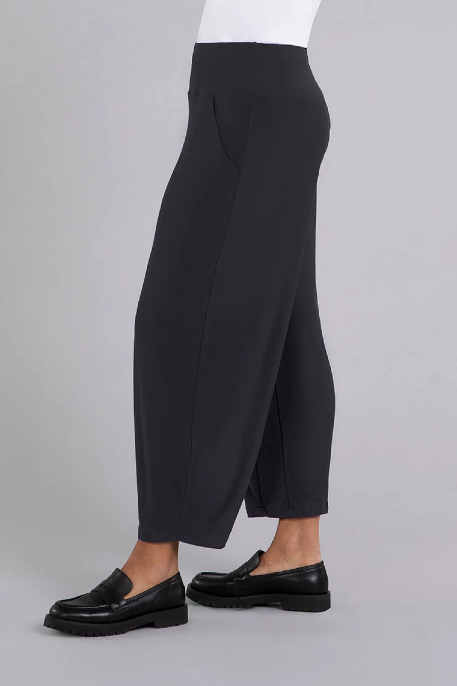 Sympli Bottoms>Narrow Lantern Pant Graphite