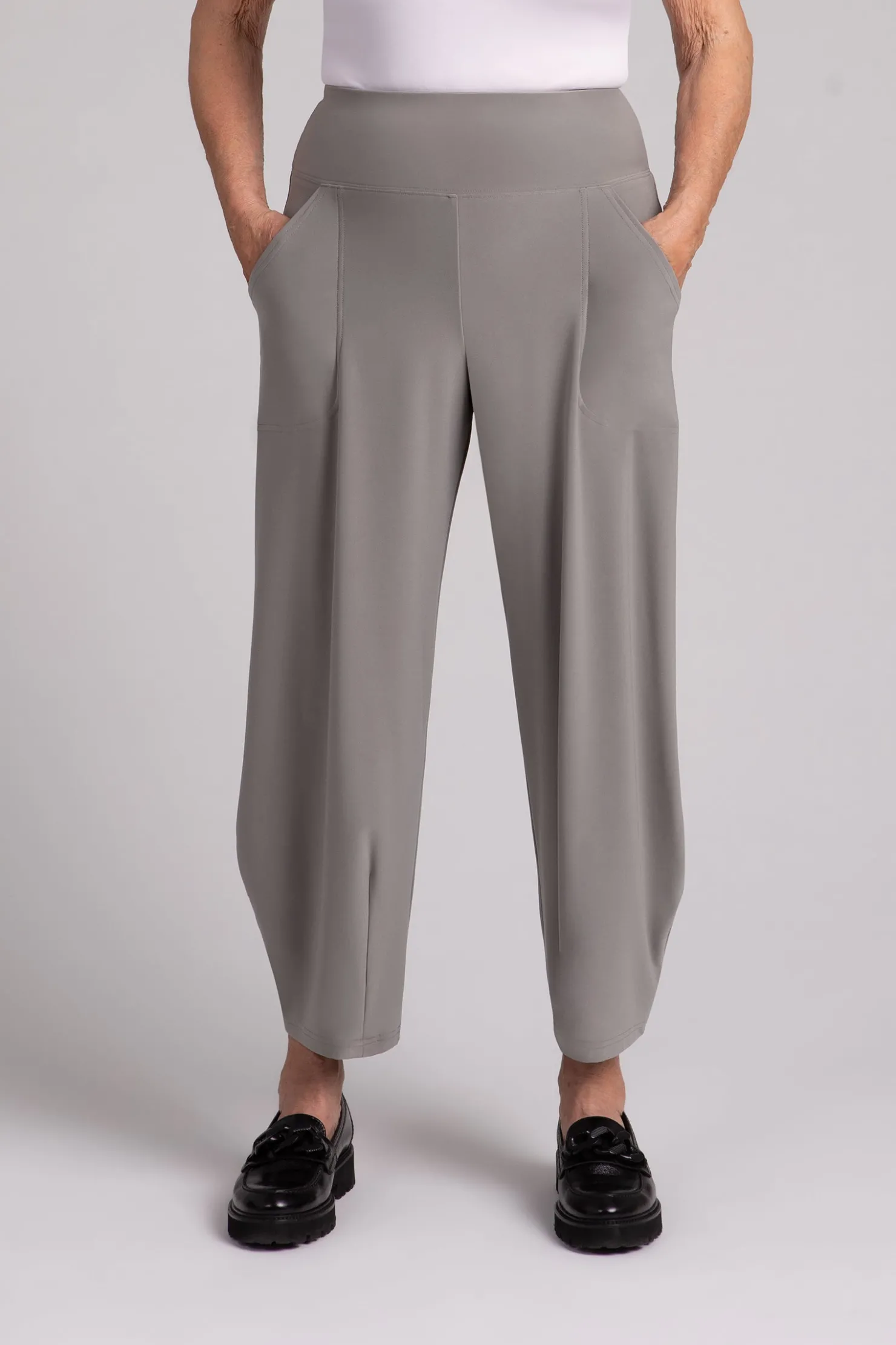 Sympli Bottoms>Narrow Lantern Pant Taupe