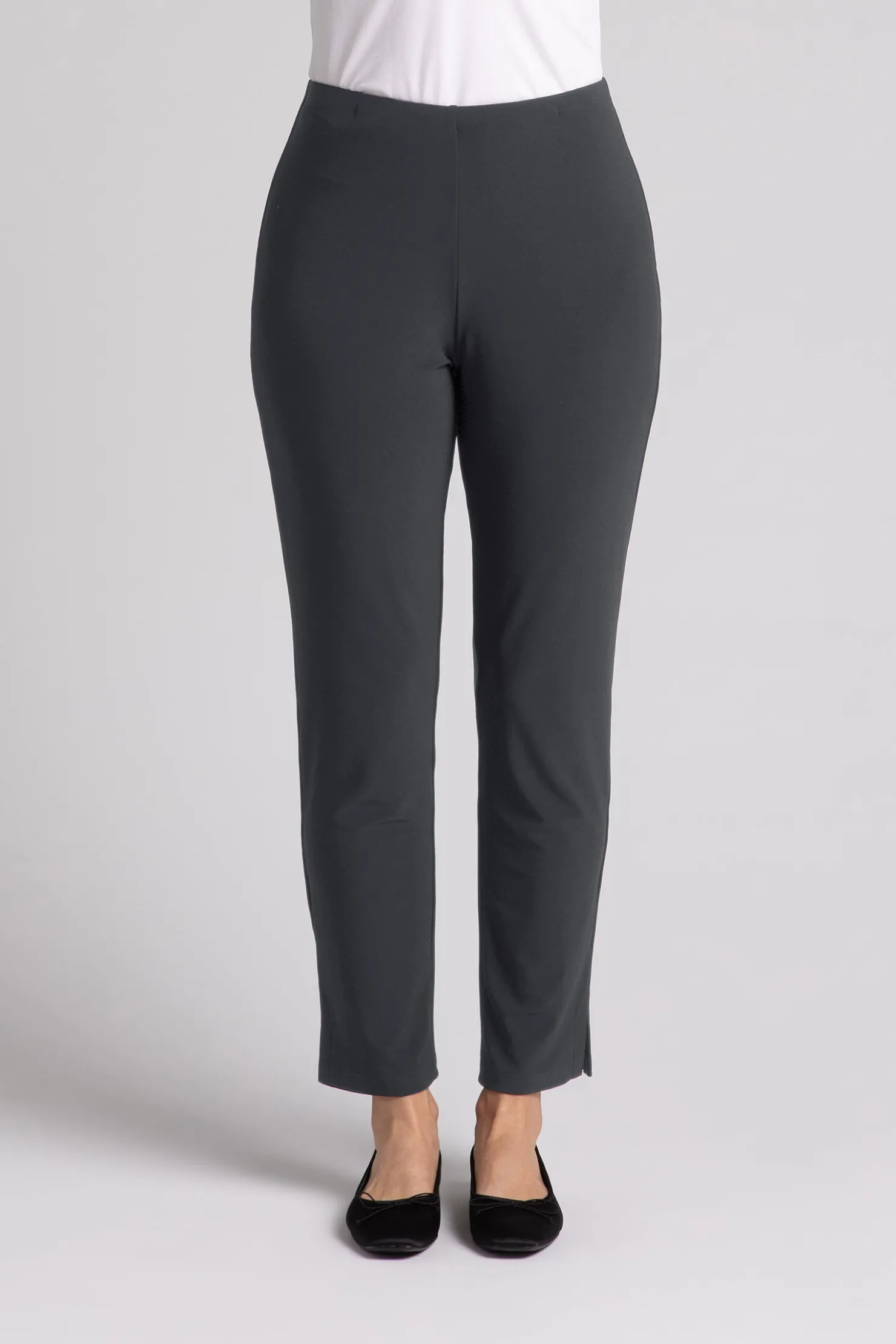 Sympli Bottoms>Narrow Pant Midi Graphite