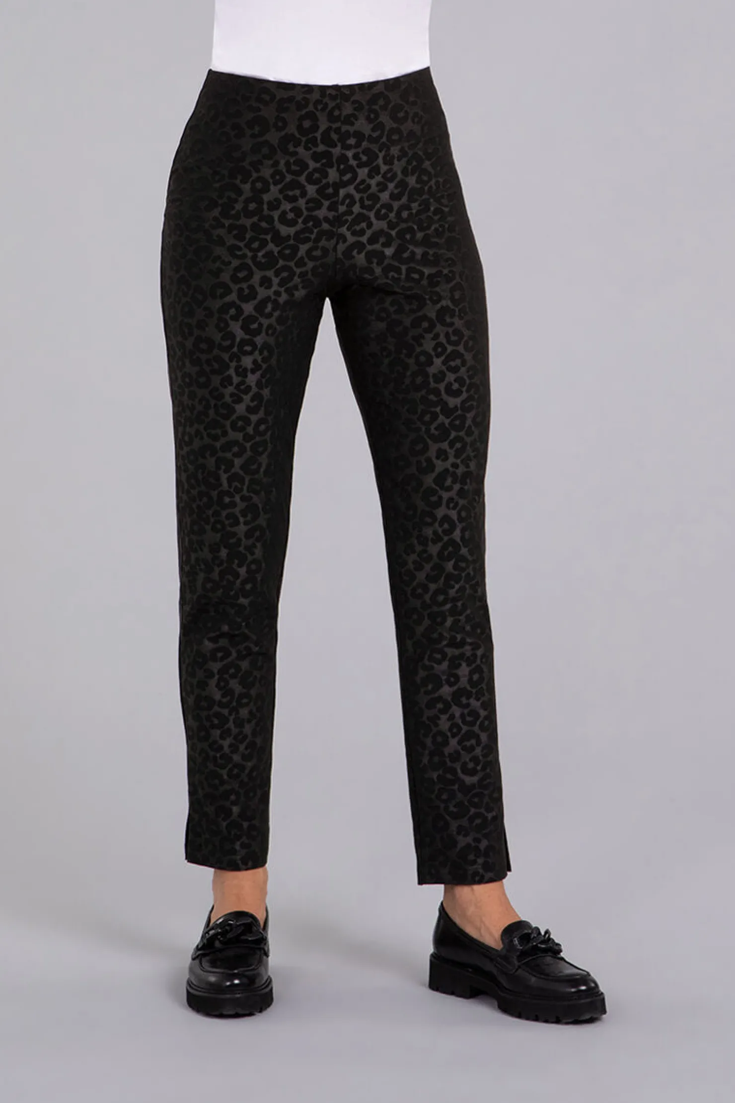 Sympli Bottoms>Narrow Pant Midi BlackAnimalEmboss