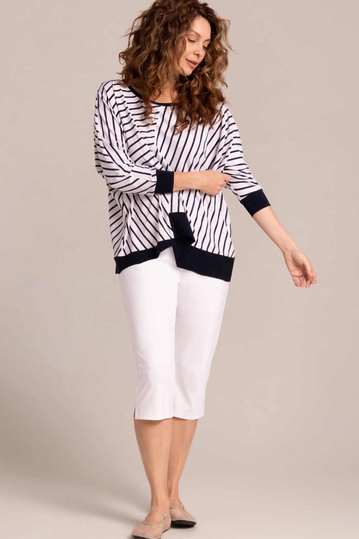 Sympli Bottoms>Narrow Pant Short White