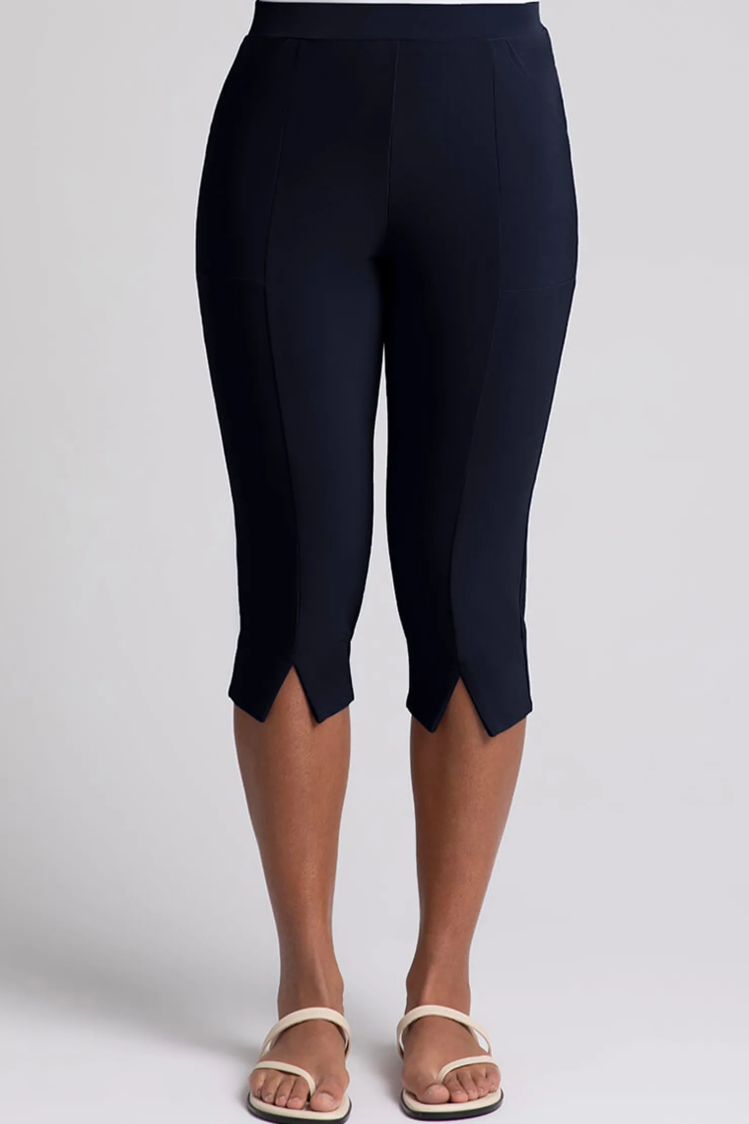 Sympli Bottoms>Nu Hepburn Capri Navy