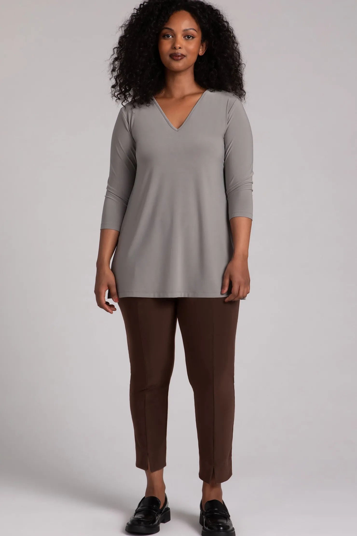 Sympli Tops>Nu Ideal V-Neck Tunic Taupe