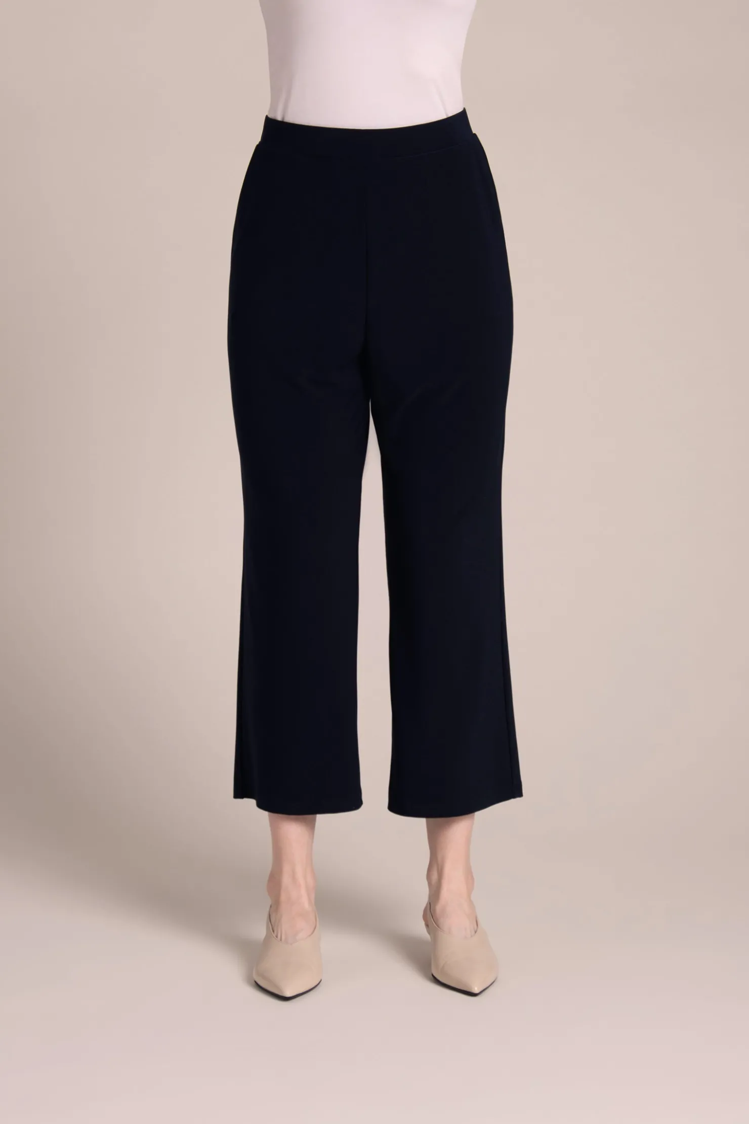 Sympli Bottoms>Nu Straight Leg Crop Navy