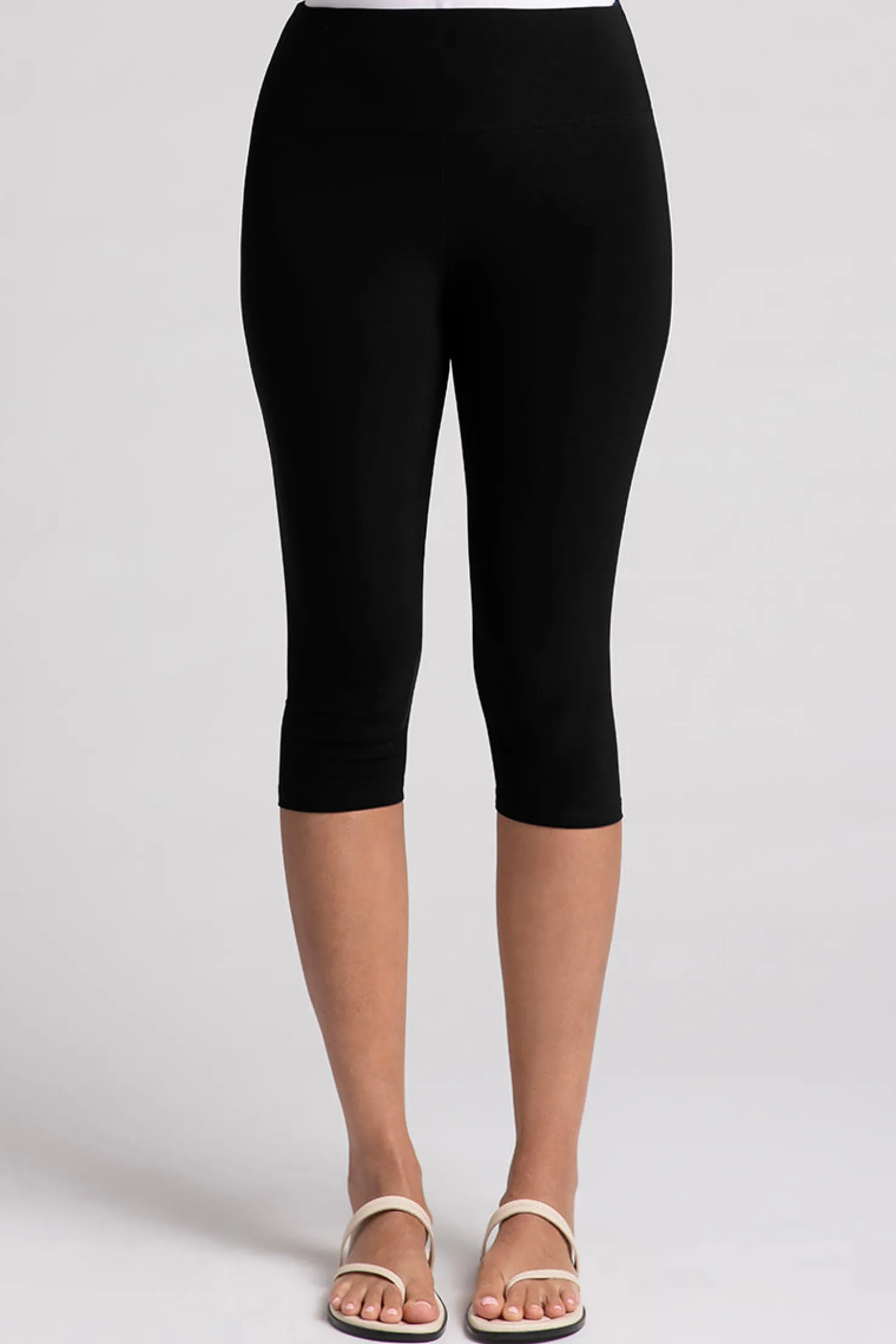 Sympli Bottoms>Nu Yoke Legging Capri Black