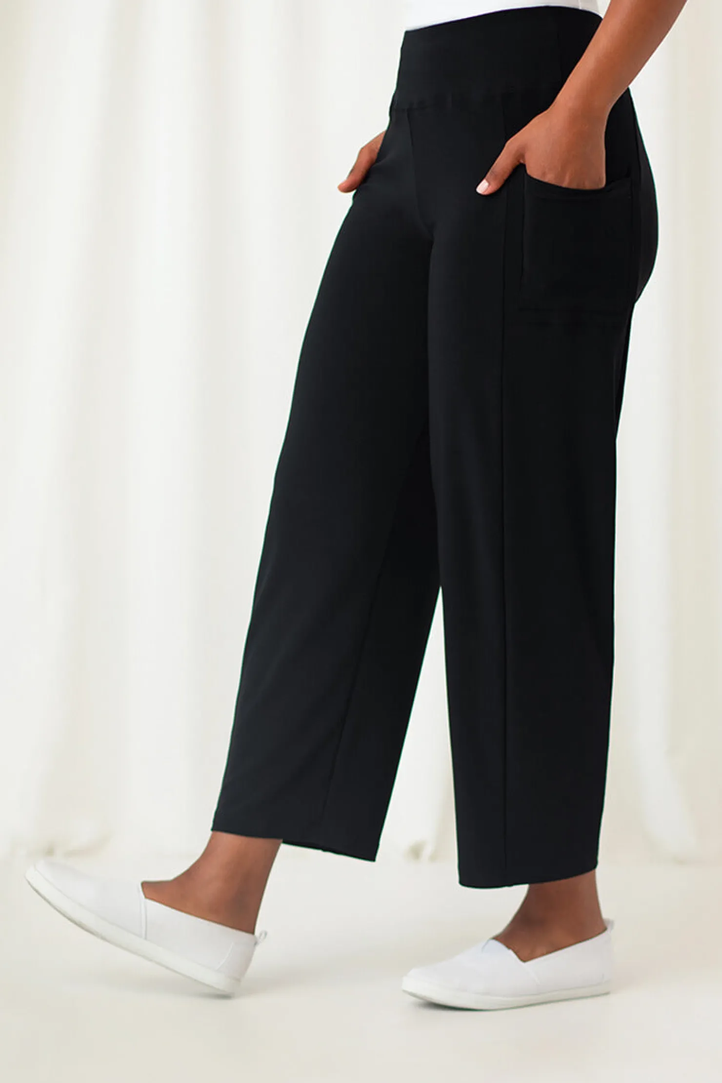 Sympli Bottoms>Pocket Ankle Pant Black