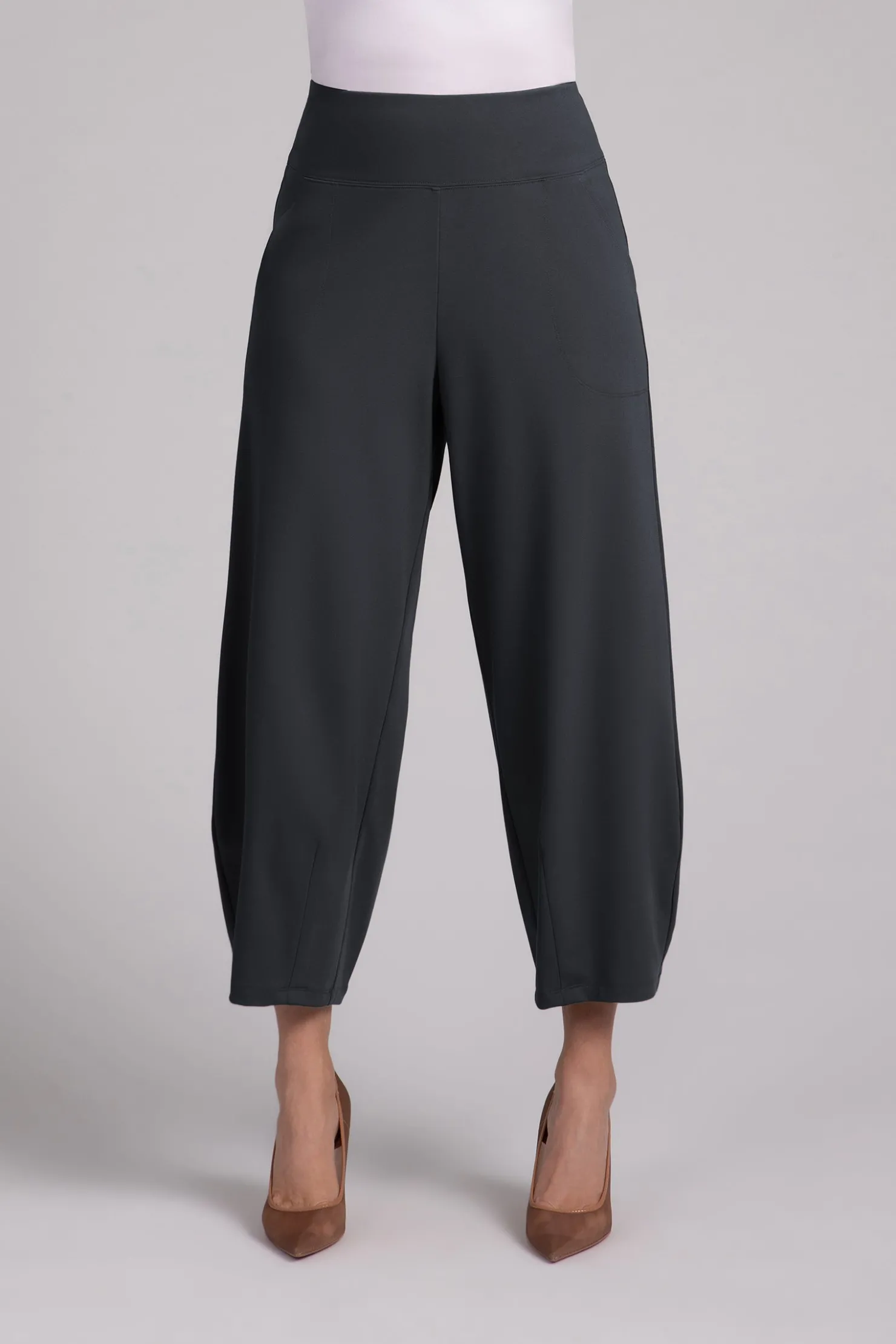 Sympli Bottoms>Ponte Narrow Lantern Pant Graphite