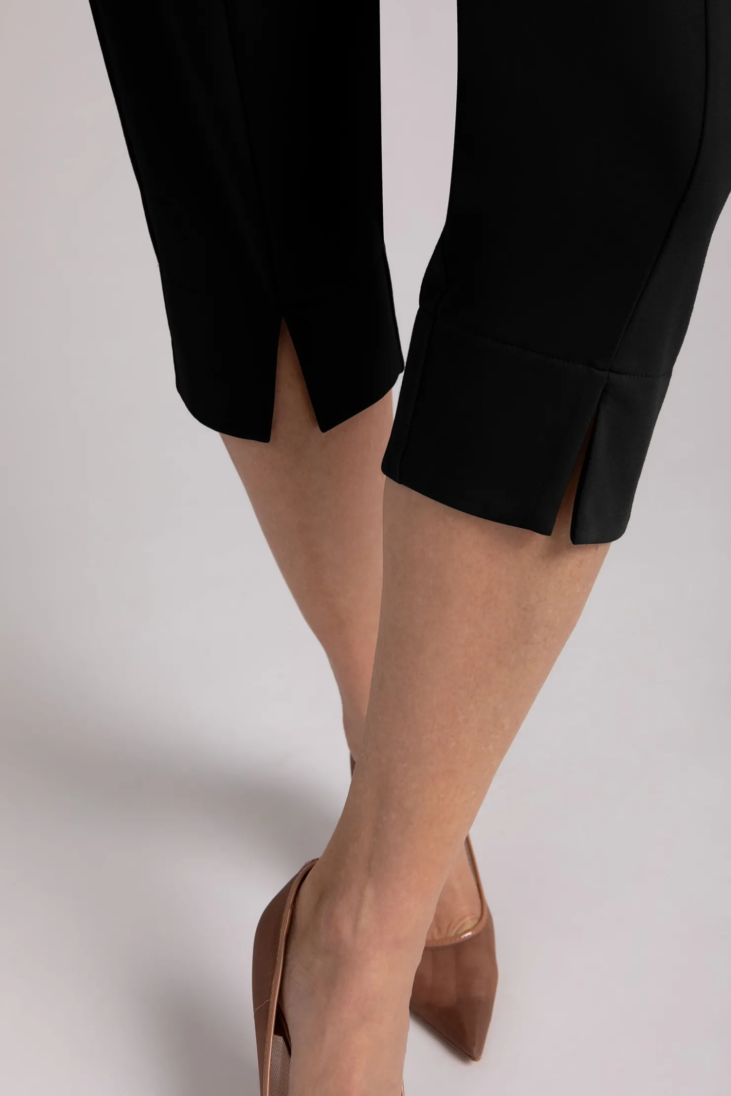 Sympli Bottoms>Ponte Nu Hepburn Capri Black
