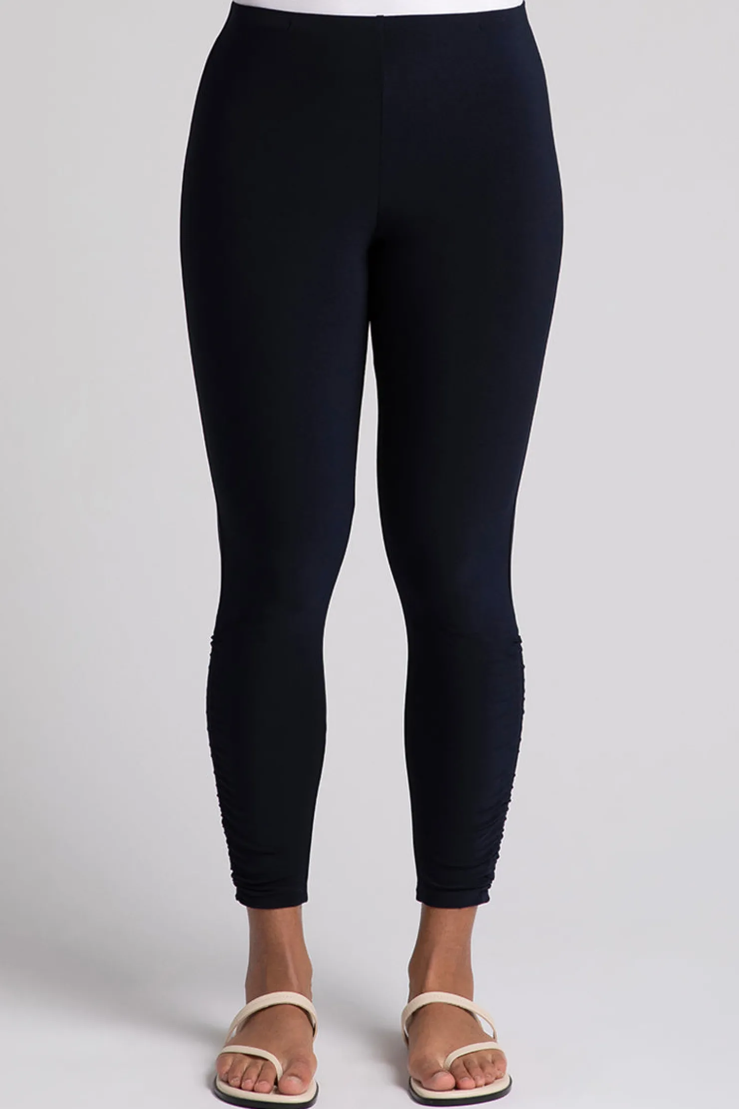 Sympli Bottoms>Revelry Ruched Legging Navy