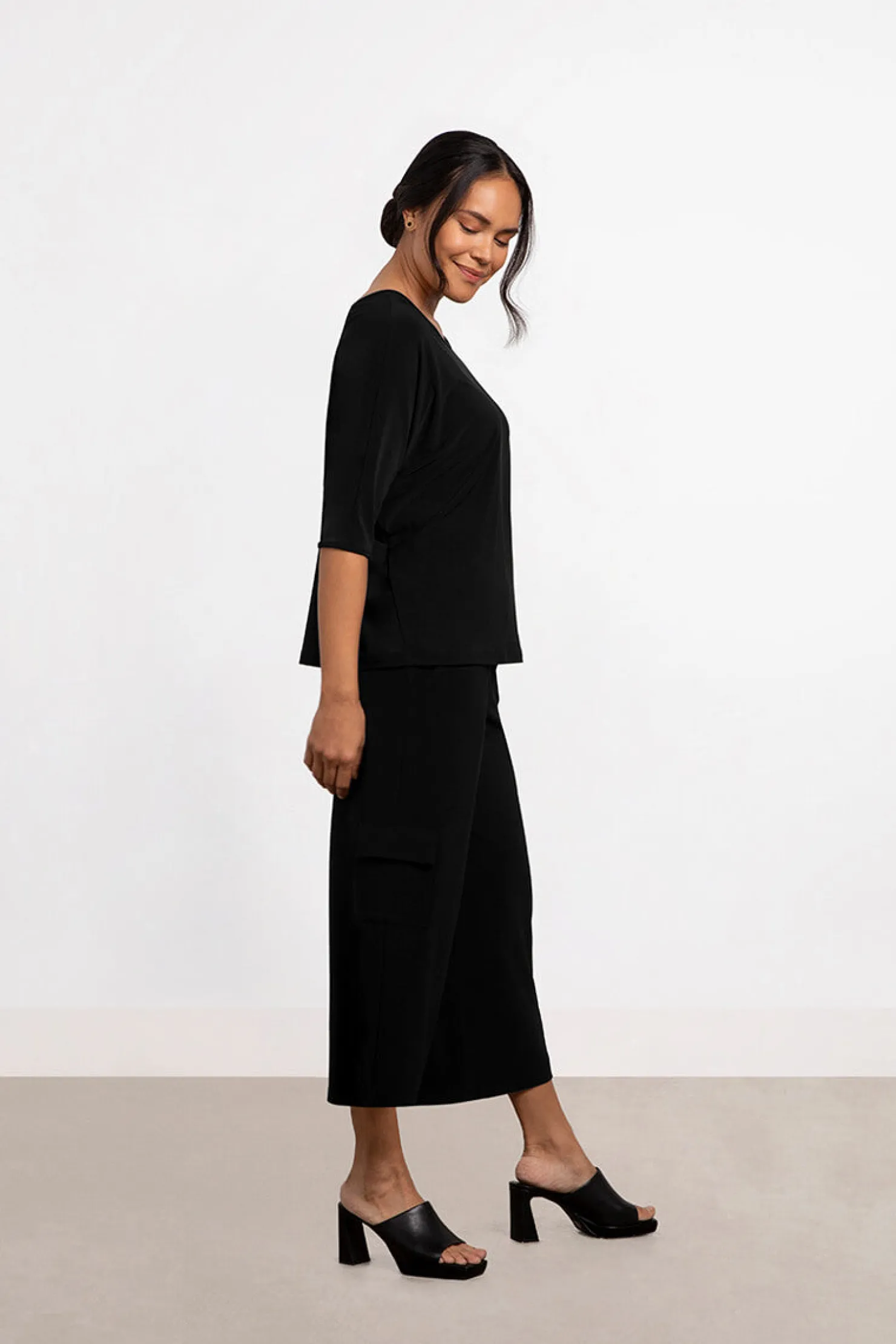 Sympli Tops>Reversible Cinch Top Black