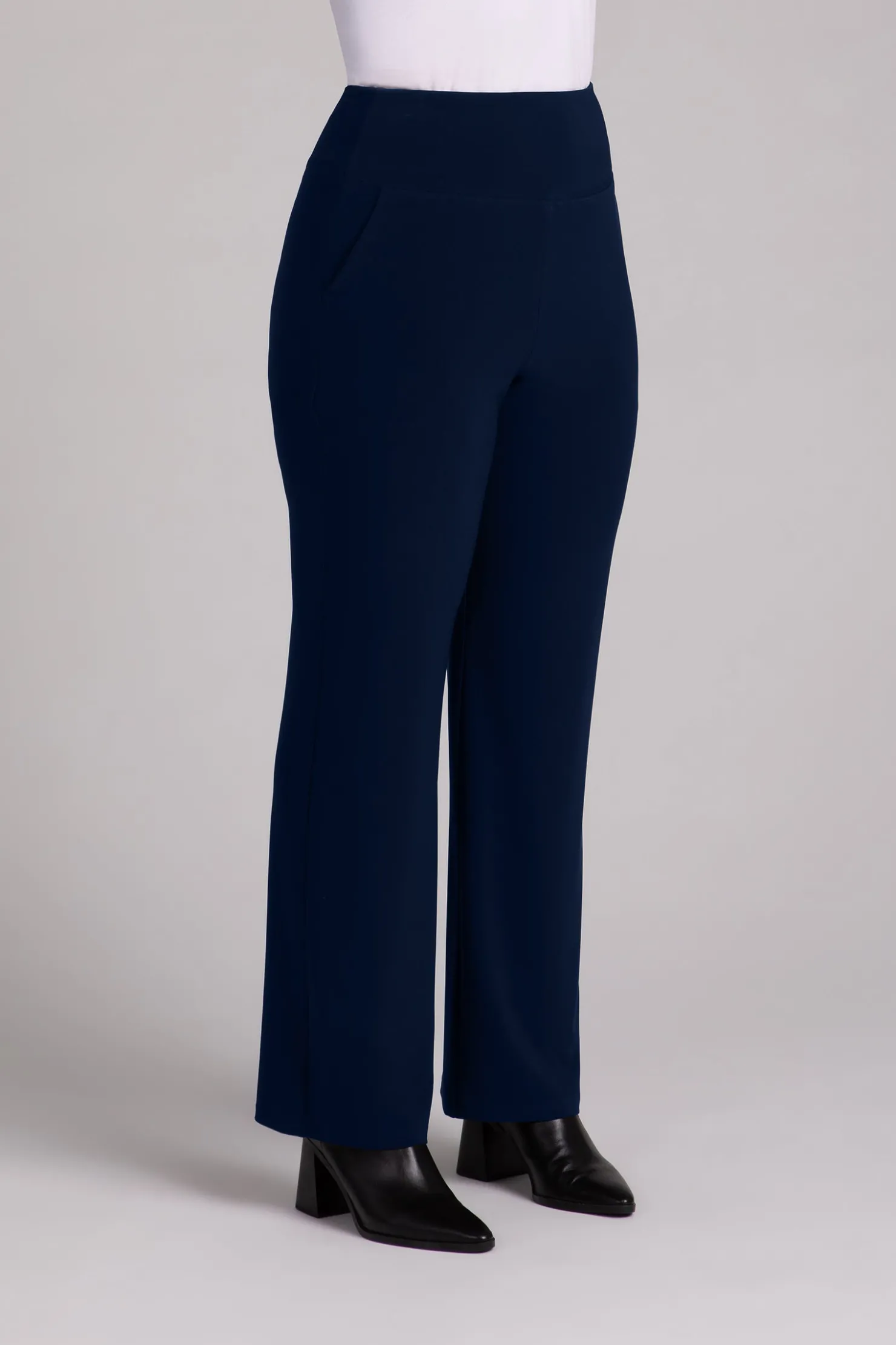 Sympli Bottoms>Straight Leg Pant with Yoke Navy