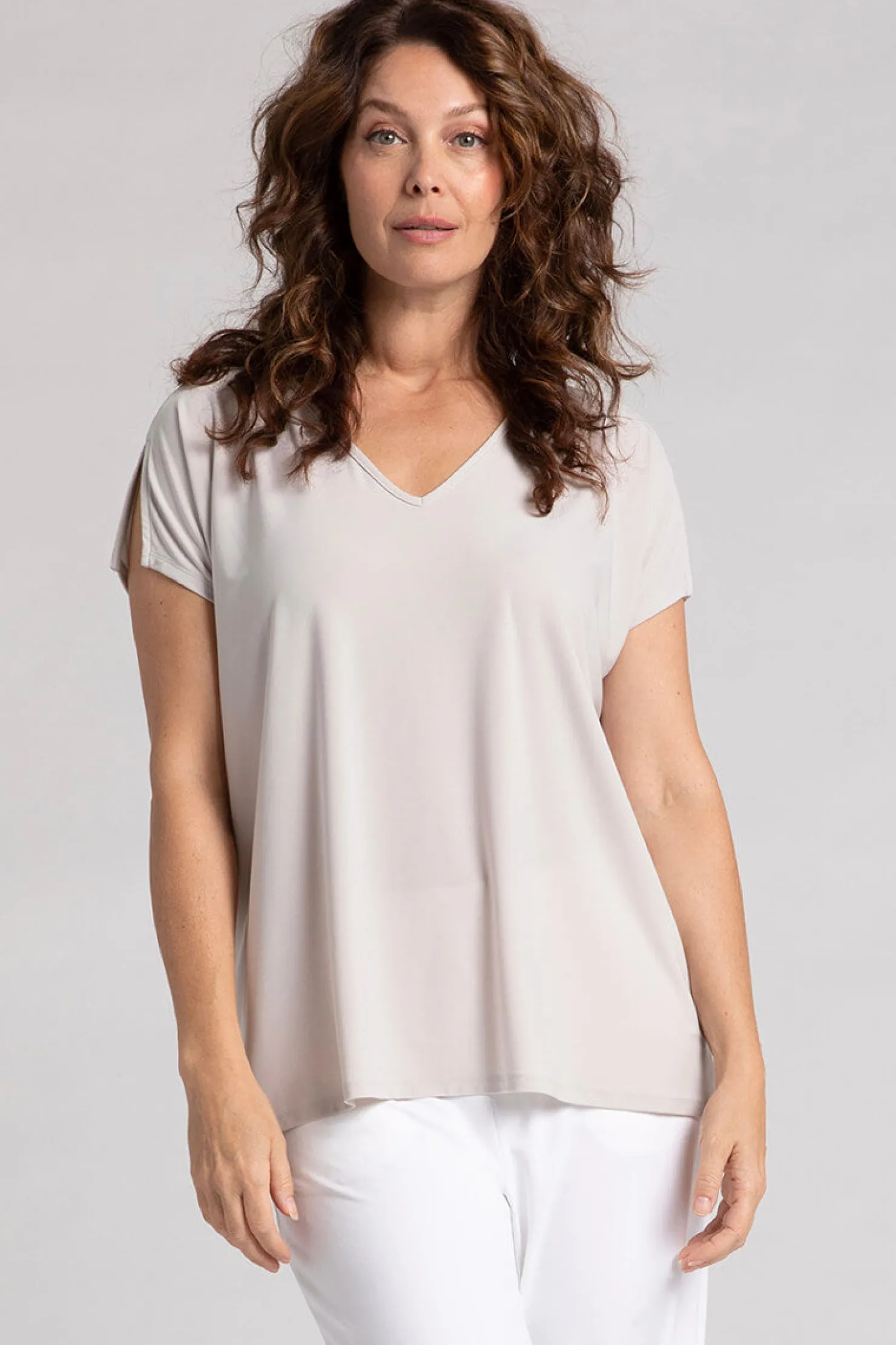 Sympli Tops>V-Neck Slit Sleeve Top Cashew